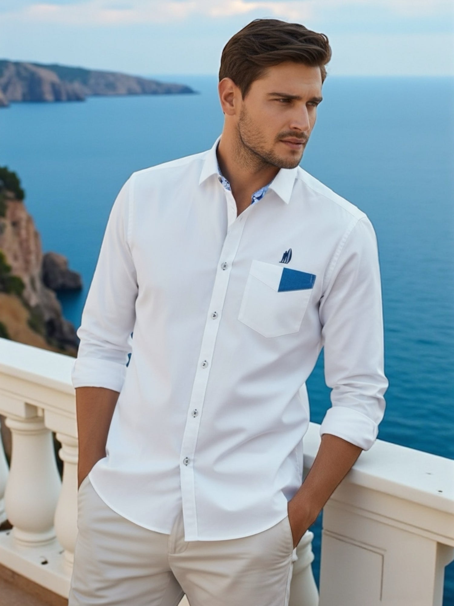 Photo du produit : Chemise à manches longues avec poche et col imprimé hibiscus