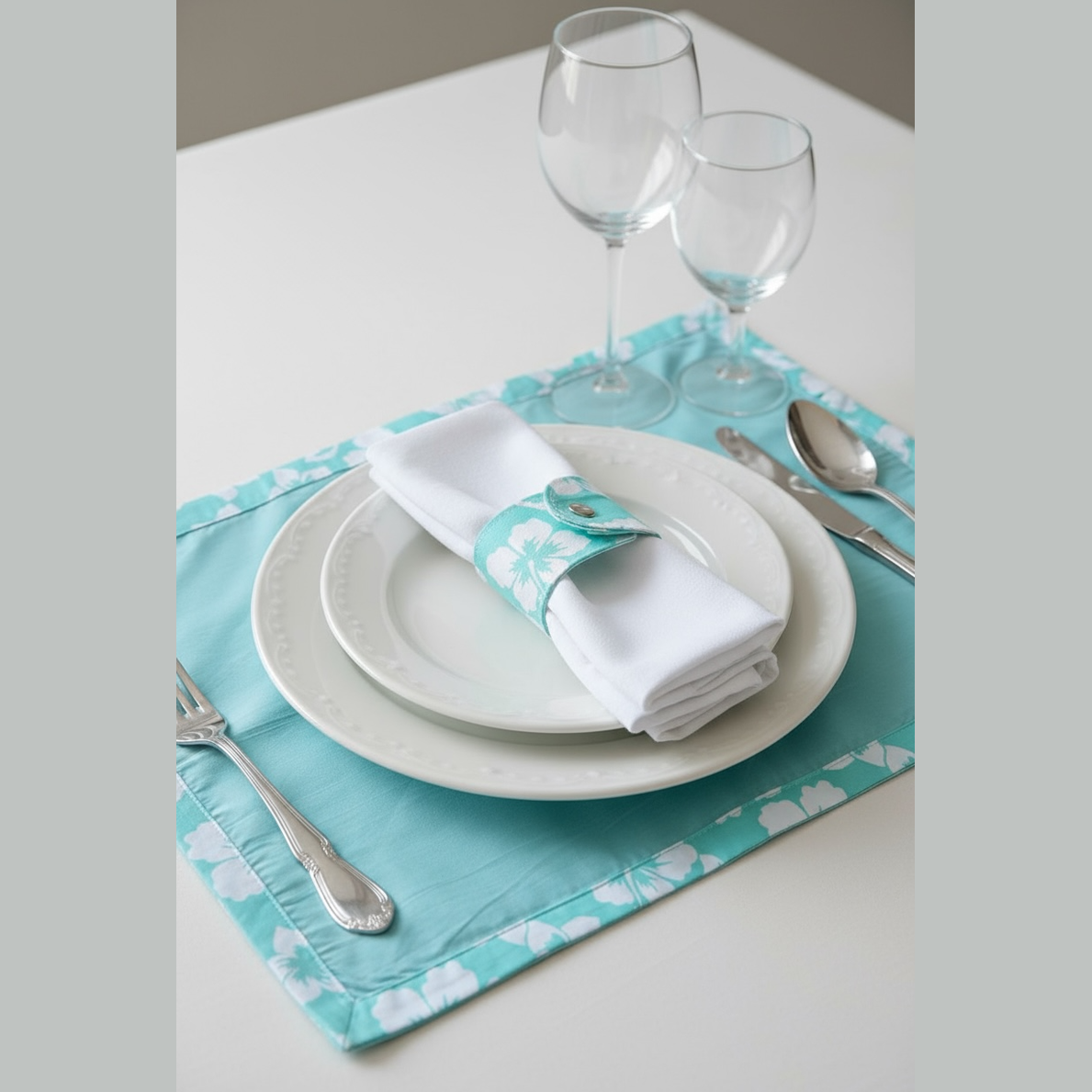 Set de table biais imprimé hibiscus