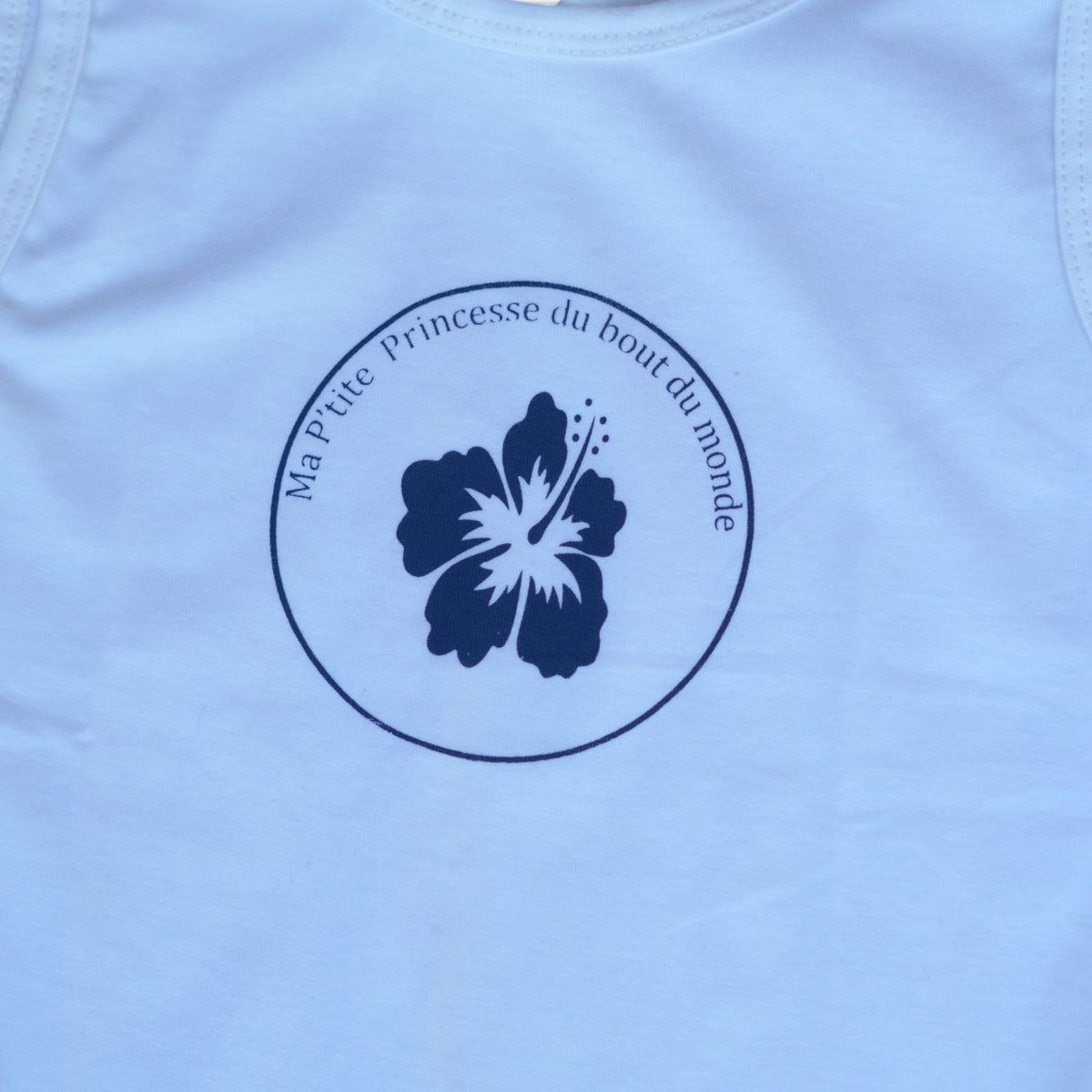Photo du produit : T-shirt fille imprimé petite princesse du bout du monde